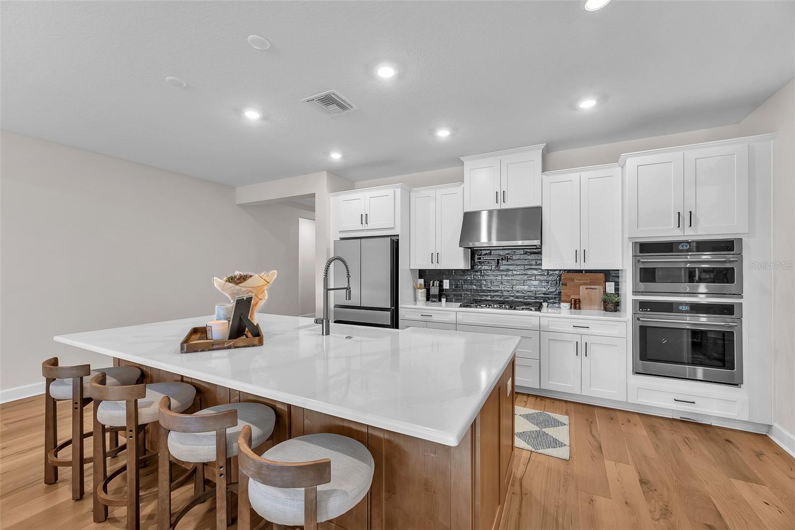 Image 31 of 40 For 33372 Landsman Loop