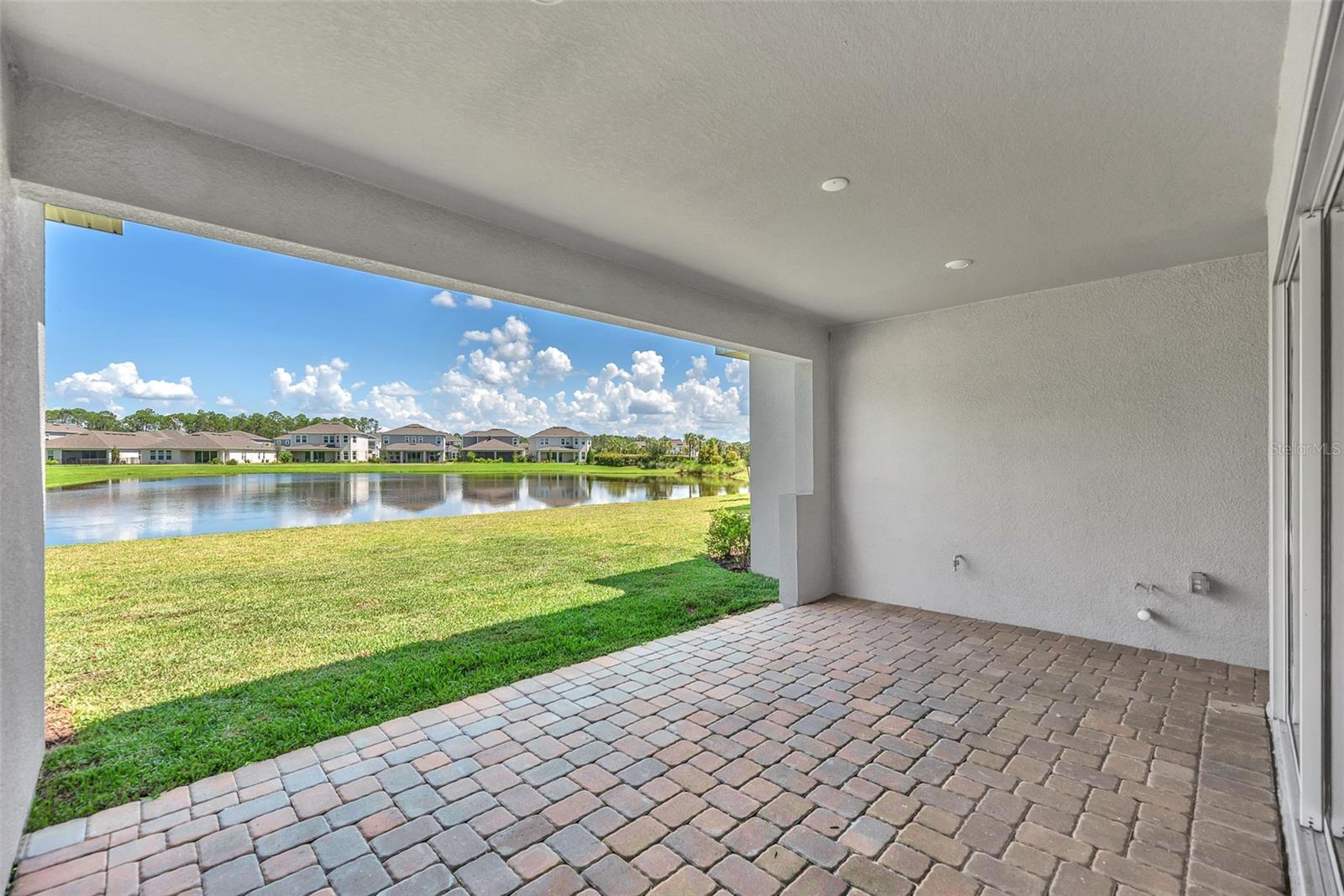 Image 38 of 40 For 33372 Landsman Loop