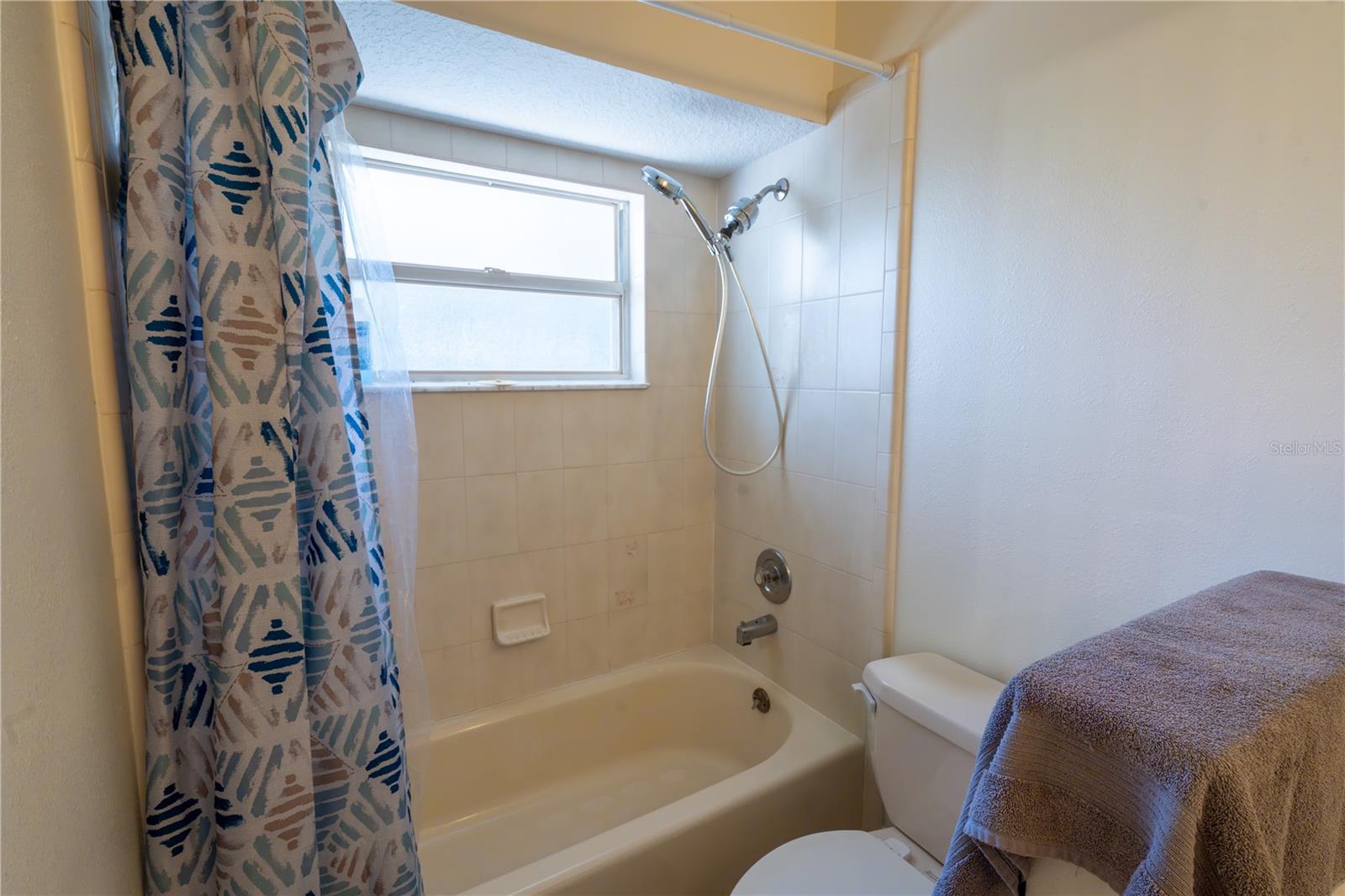 Image 23 of 34 For 1695 Horseshoe Road