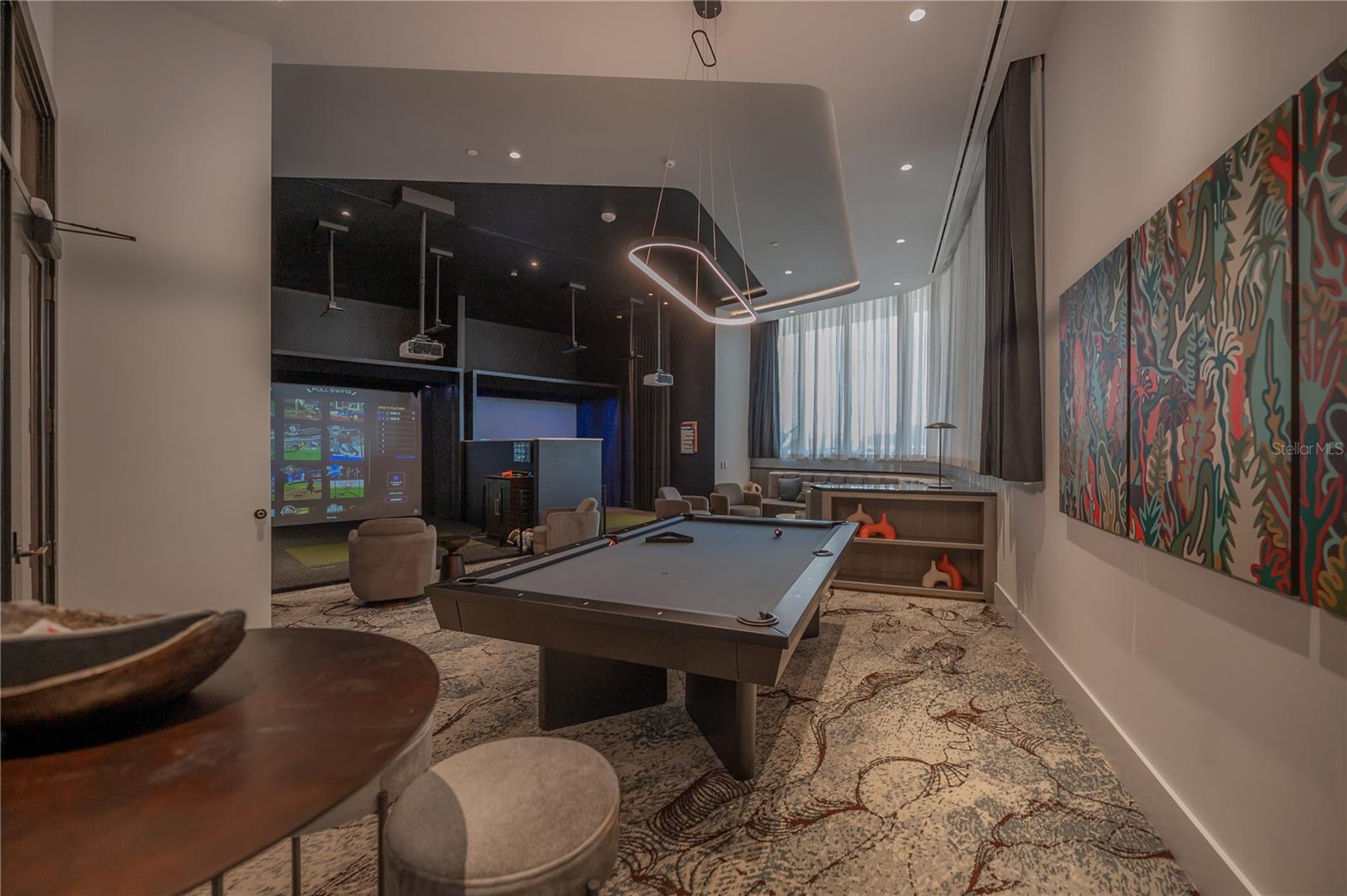 Listing photo id 63 for 275 1st Avenue S 1504