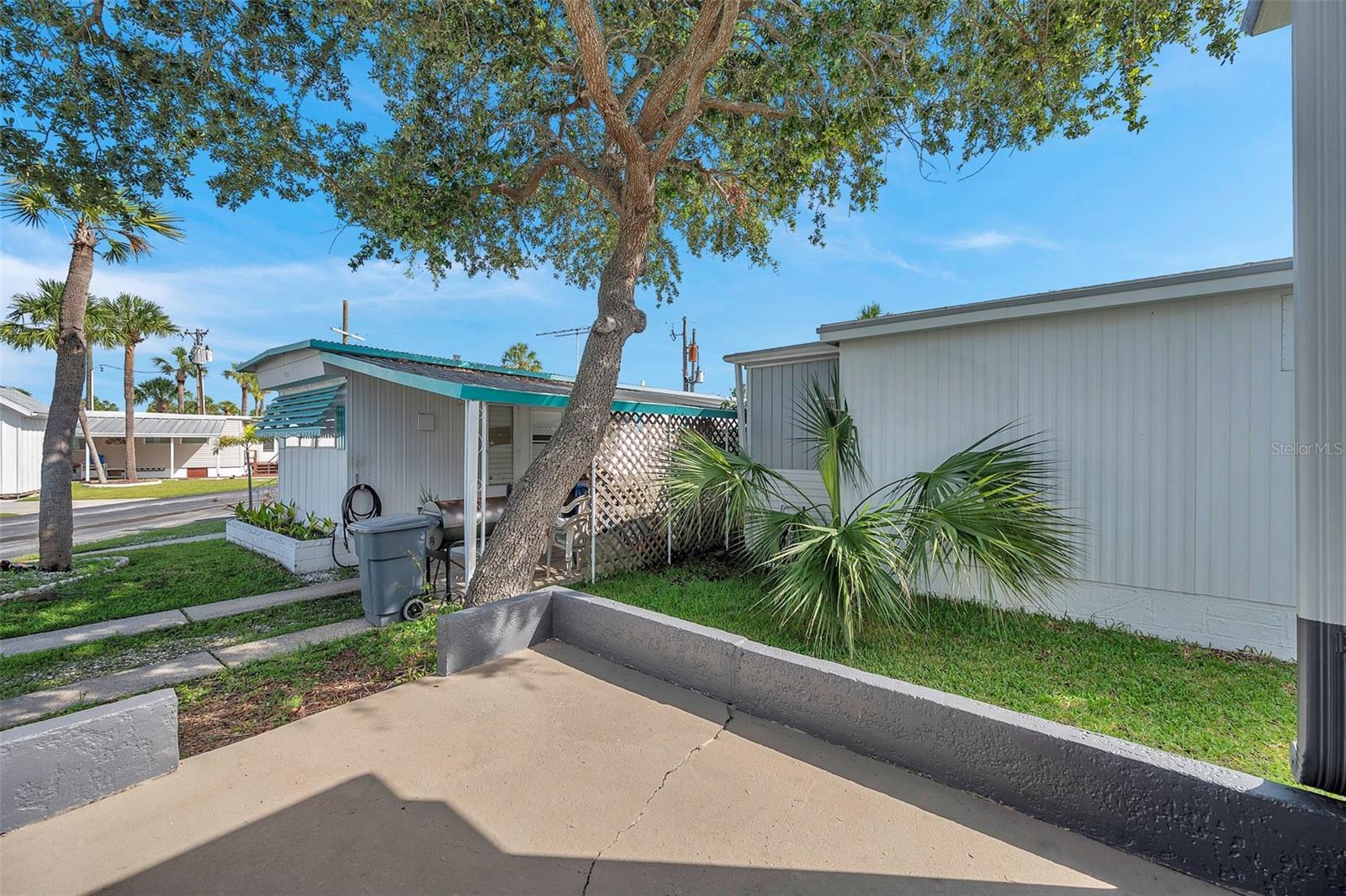 Image 41 of 76 For 4851 Gandy Boulevard B6-l27