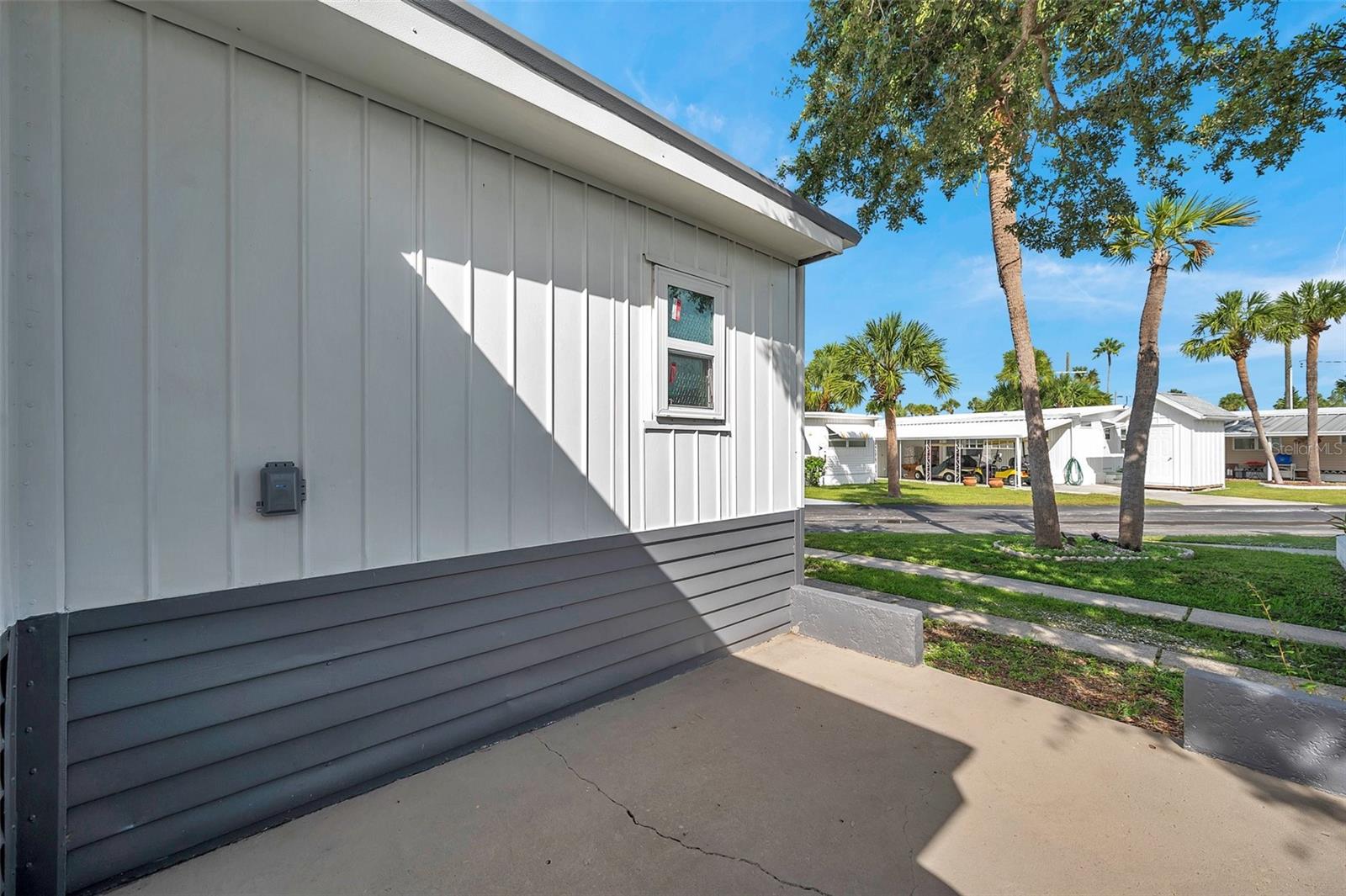 Image 44 of 76 For 4851 Gandy Boulevard B6-l27