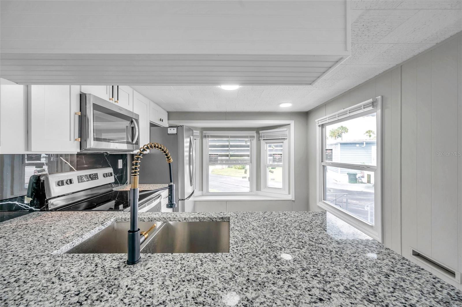 Image 5 of 76 For 4851 Gandy Boulevard B6-l27