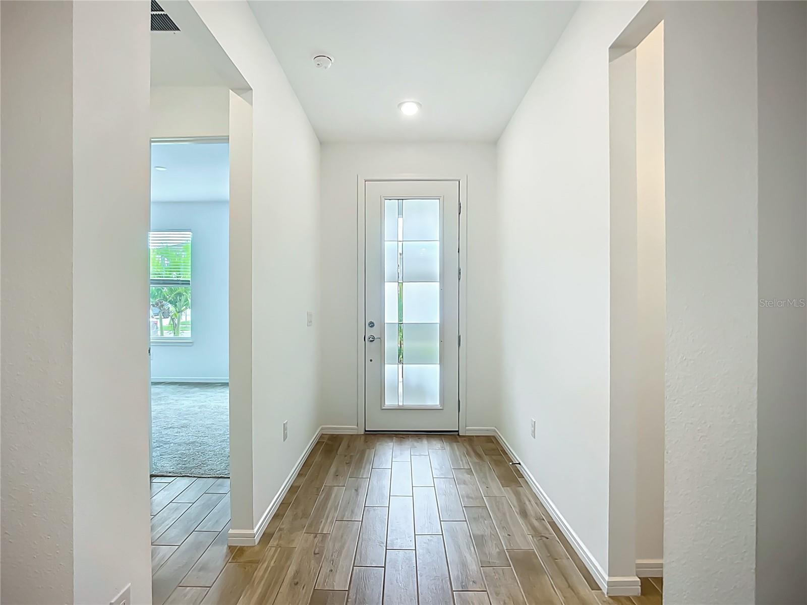 Image 7 of 40 For 10005 Patterson Way