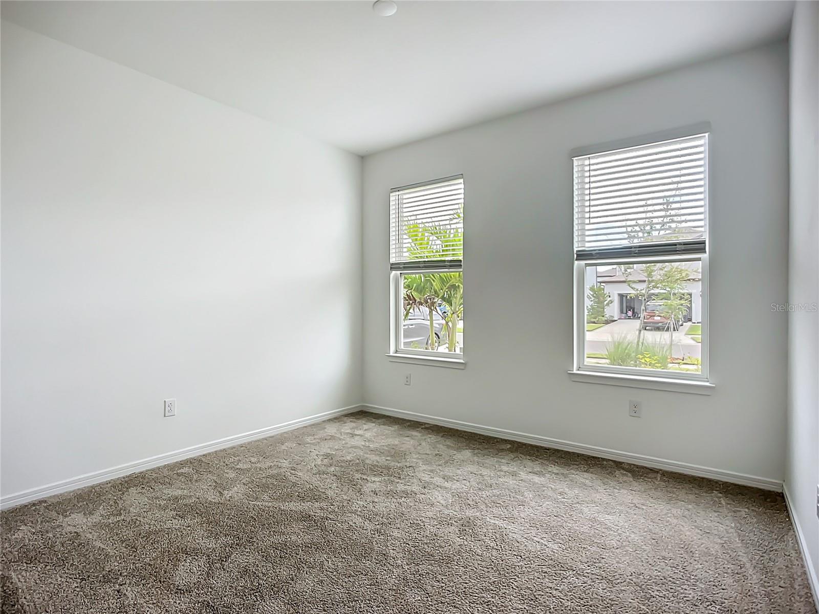 Image 8 of 40 For 10005 Patterson Way