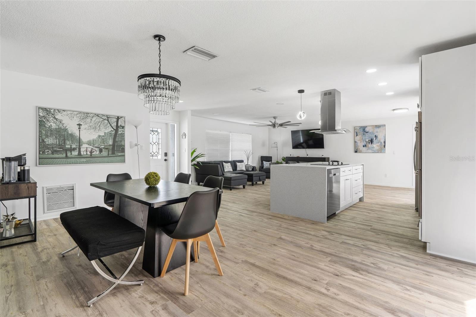 Image 16 of 62 For 5809 Imperial Key