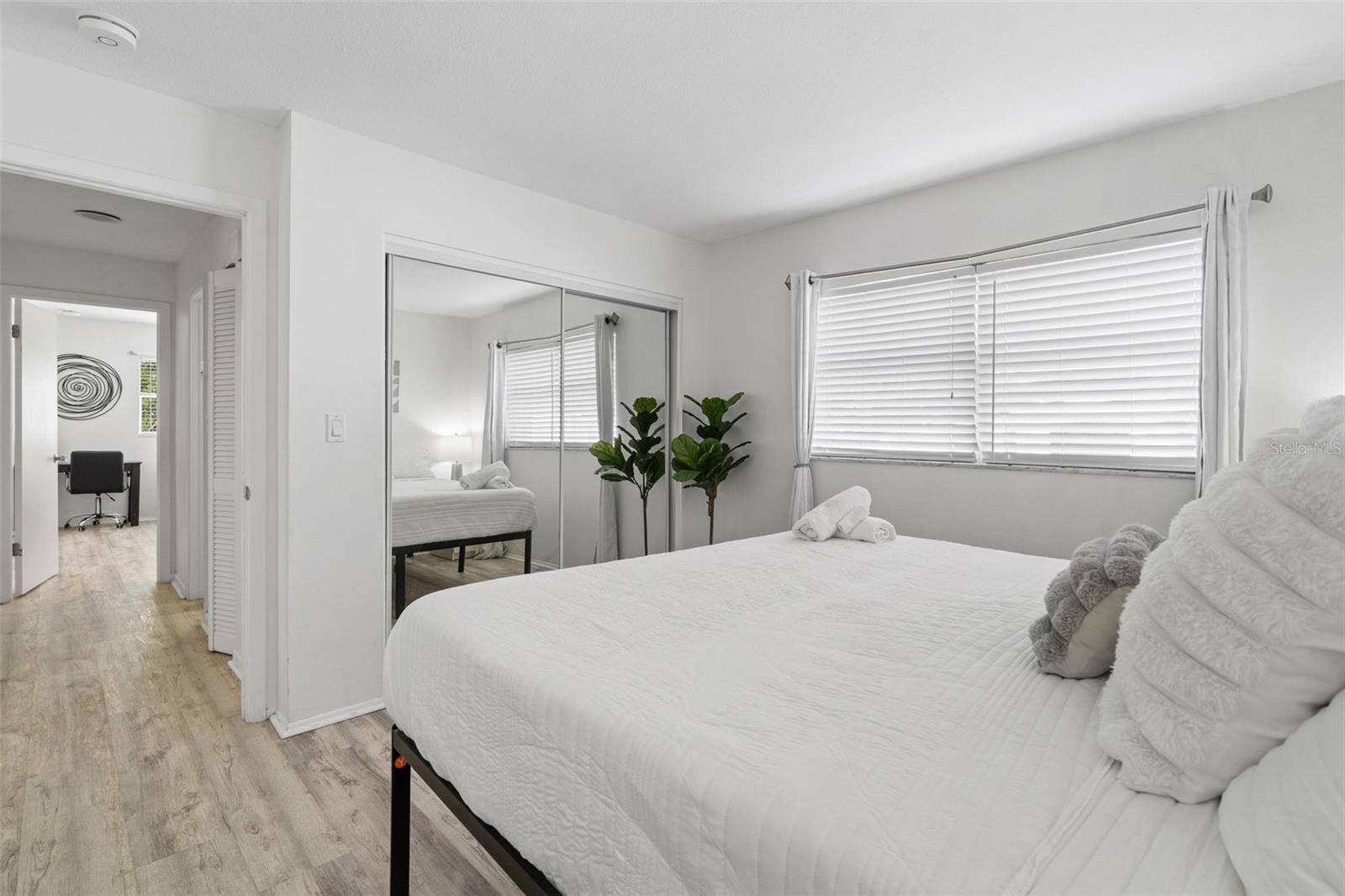 Image 27 of 62 For 5809 Imperial Key