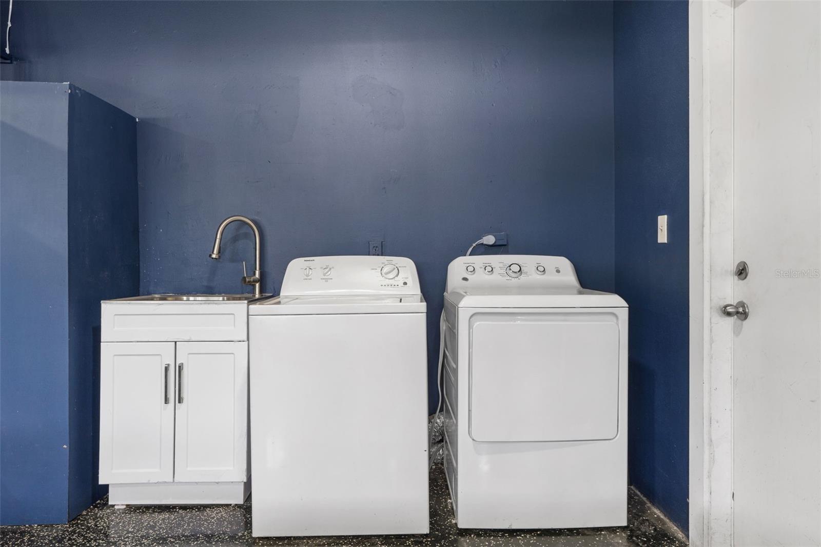 Image 40 of 62 For 5809 Imperial Key