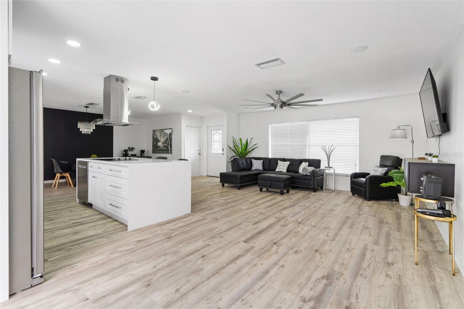 Image 9 of 62 For 5809 Imperial Key