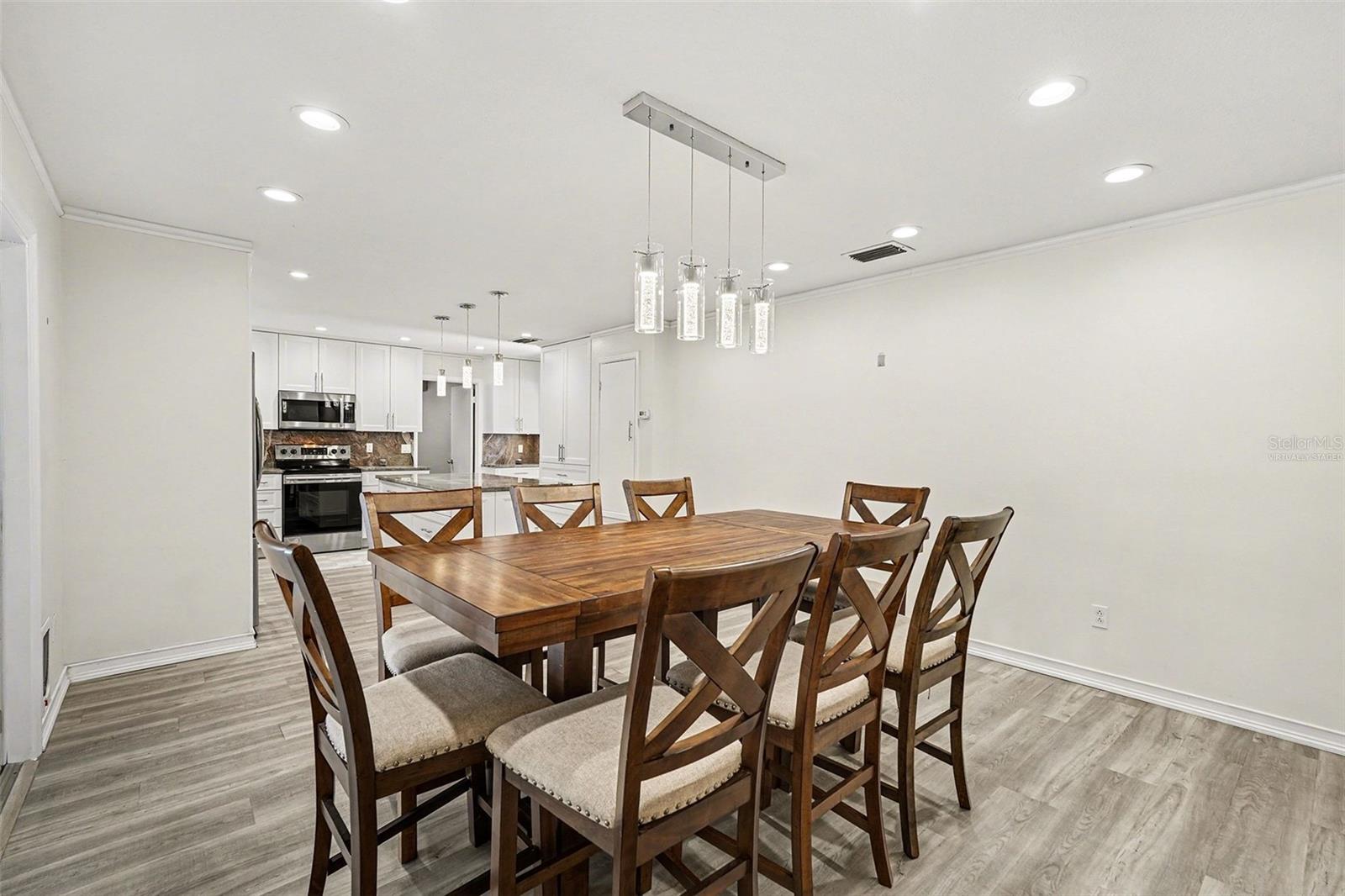 Image 6 of 28 For 1402 Provincetown Circle