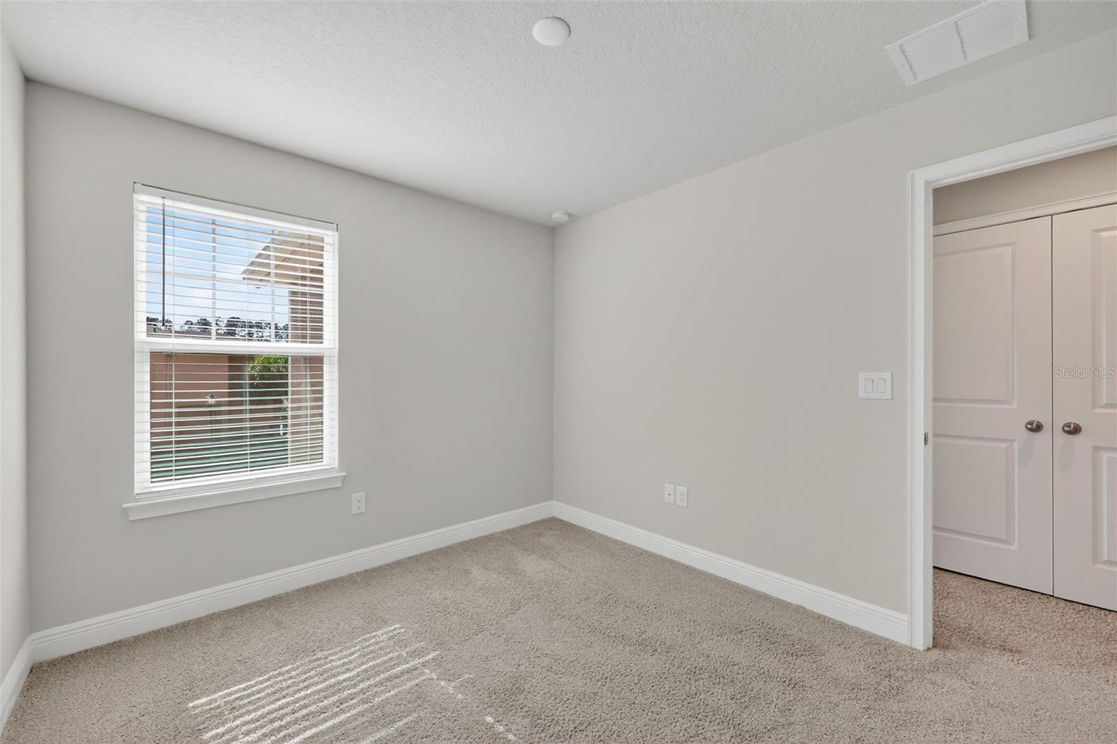 Image 16 of 49 For 6050 Grand Sonata Avenue