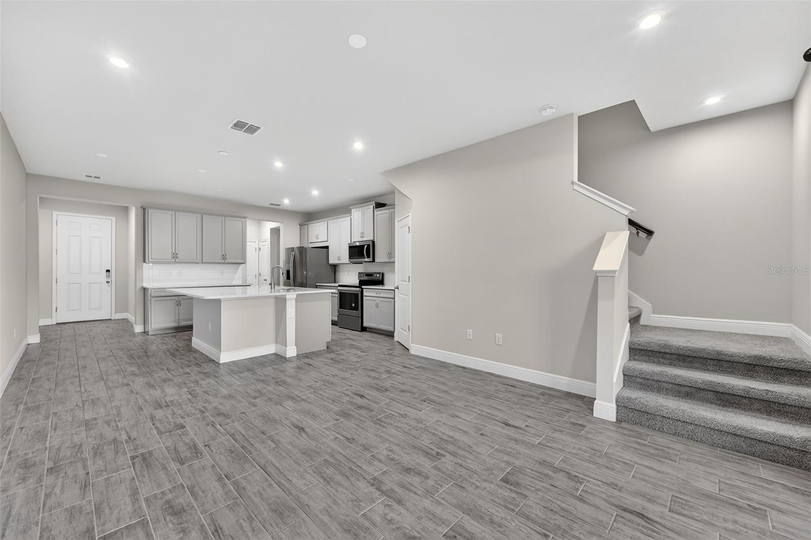 Image 5 of 49 For 6050 Grand Sonata Avenue