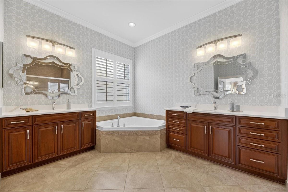 Image 29 of 62 For 16227 Diamond Bay Drive