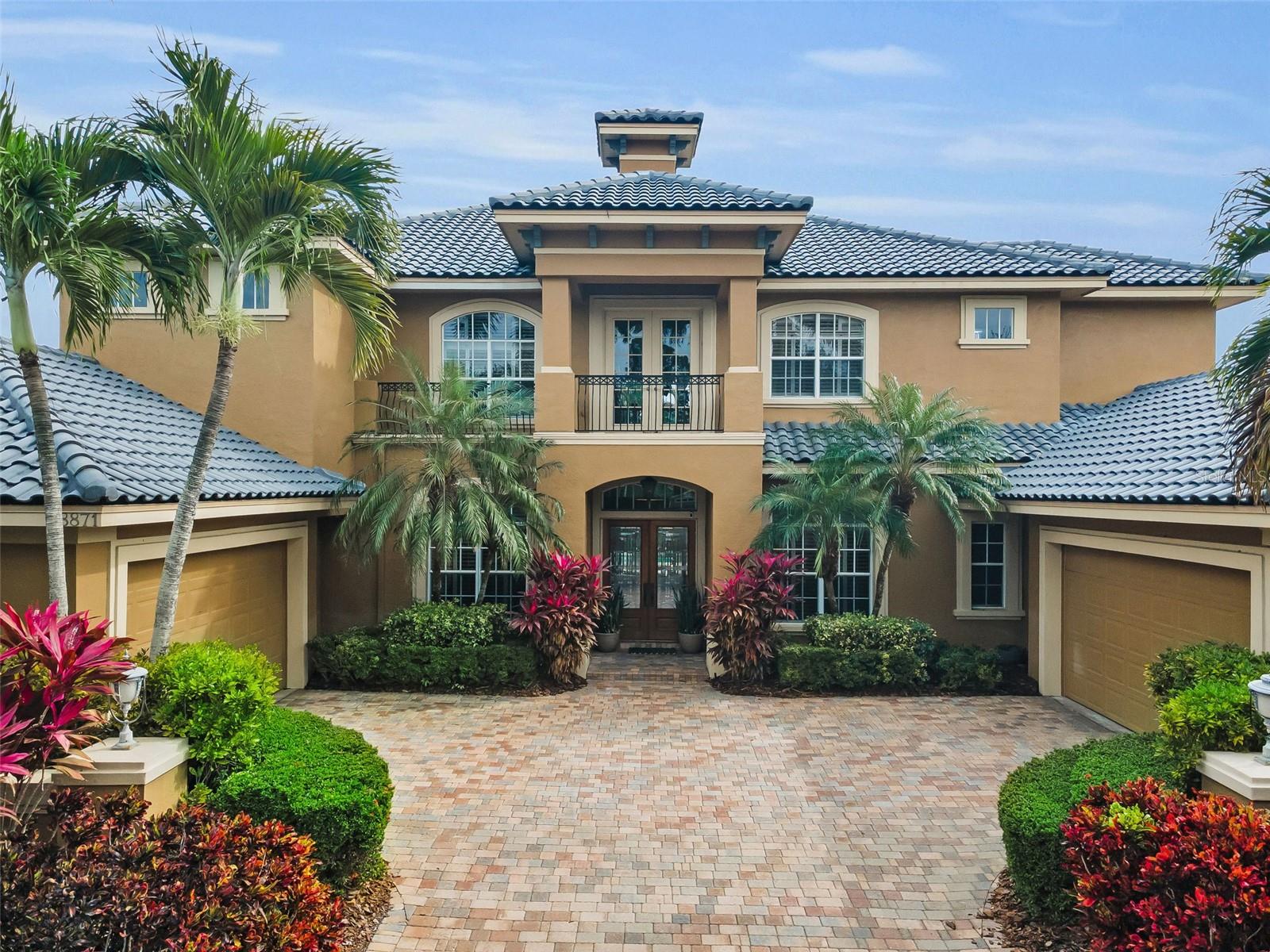 Image 2 of 98 For 8871 Silverthorn Road