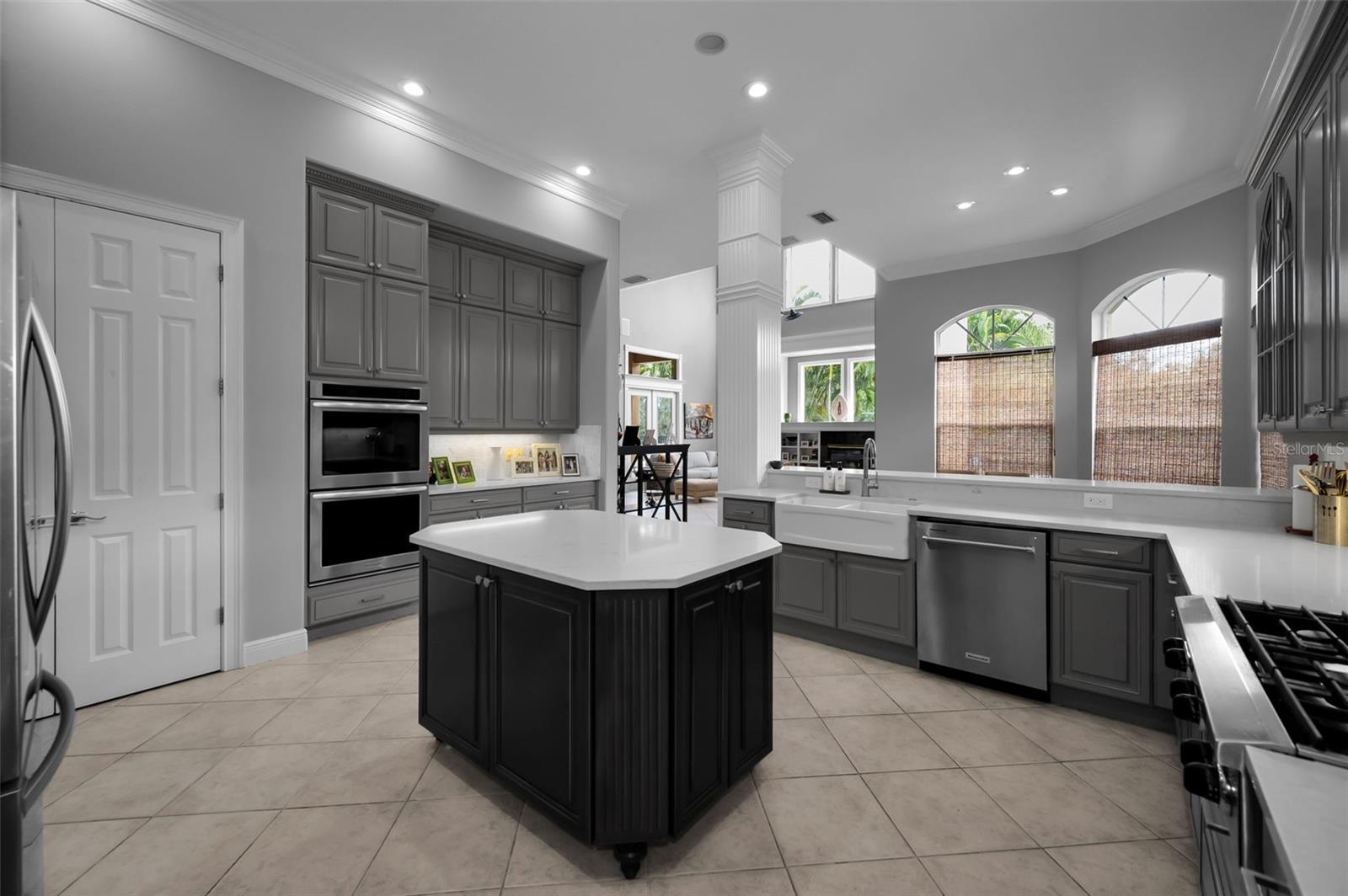 Image 36 of 98 For 8871 Silverthorn Road