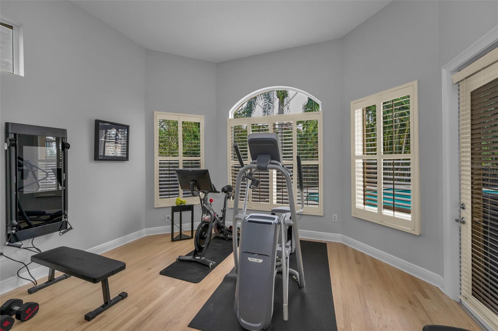 Image 45 of 98 For 8871 Silverthorn Road