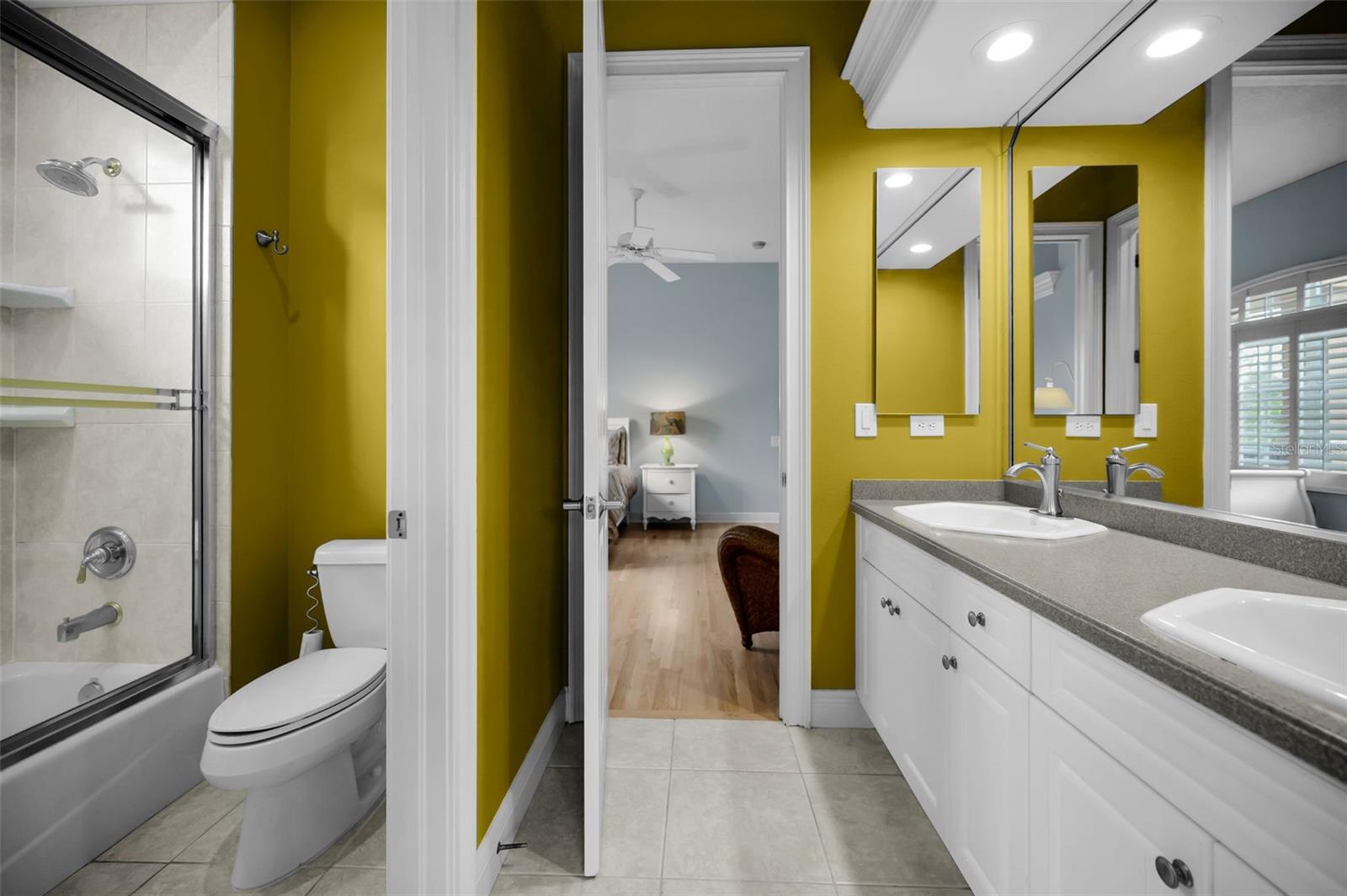 Image 72 of 98 For 8871 Silverthorn Road