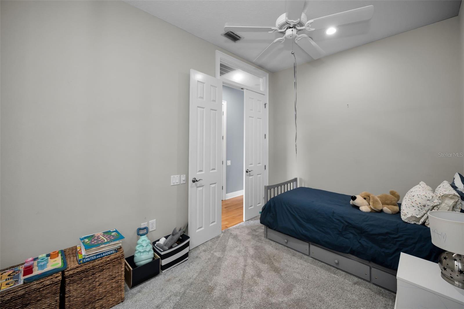 Image 78 of 98 For 8871 Silverthorn Road