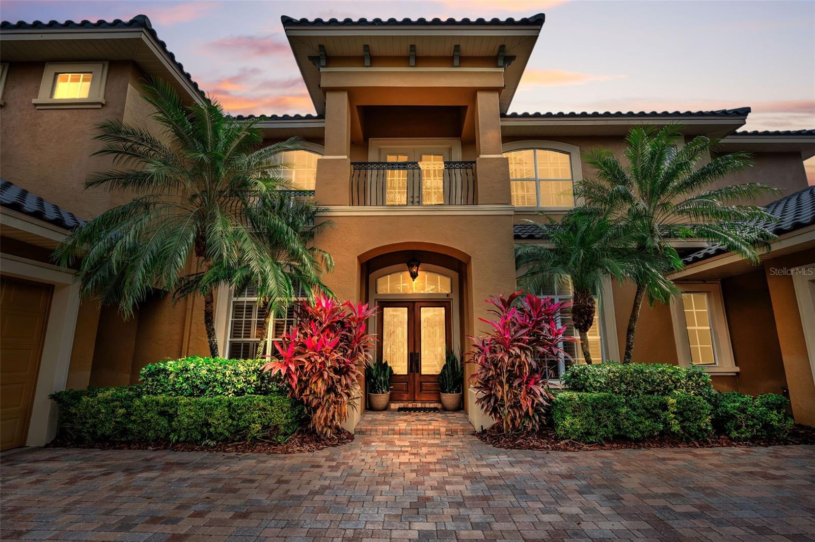 Image 9 of 98 For 8871 Silverthorn Road