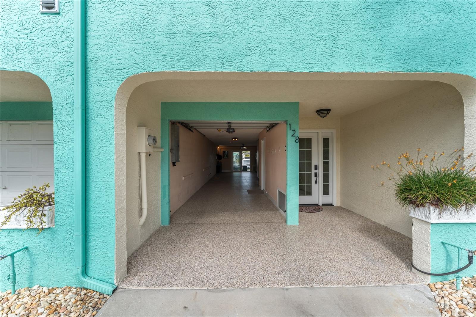 Image 4 of 74 For 128 Marcdale Boulevard