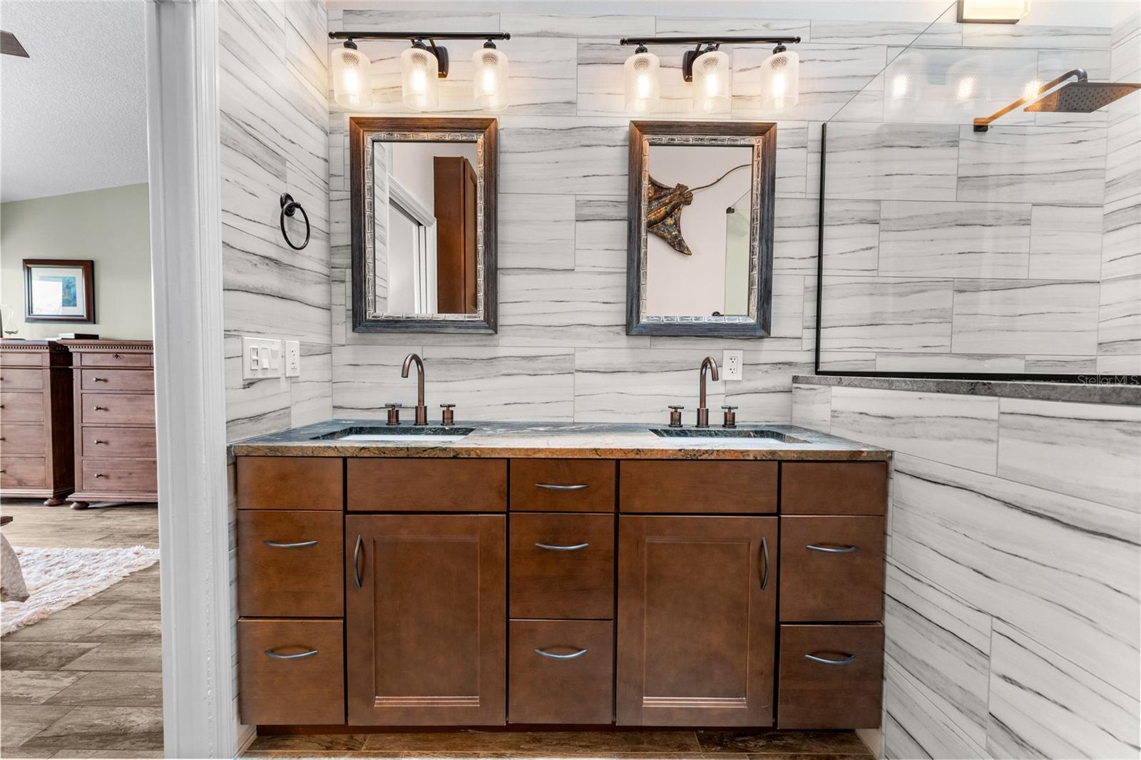 Image 42 of 74 For 128 Marcdale Boulevard