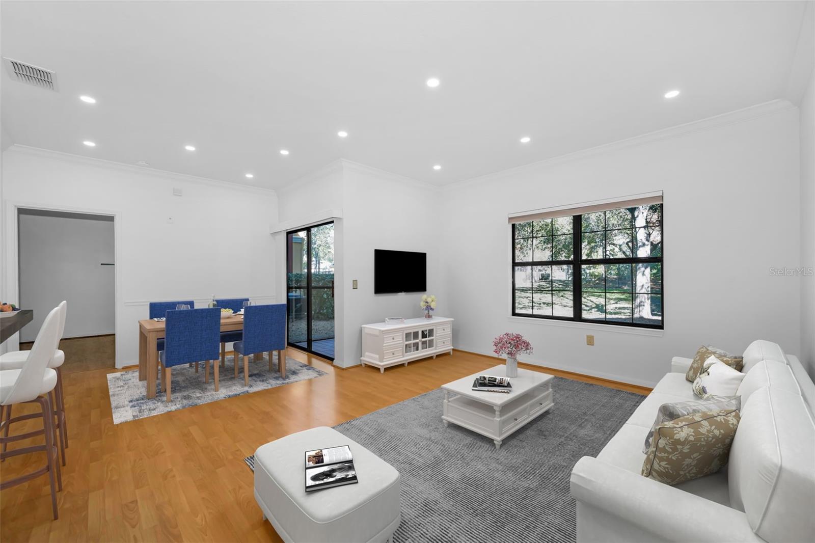 Image 10 of 63 For 2209 Portofino Place 5-2517