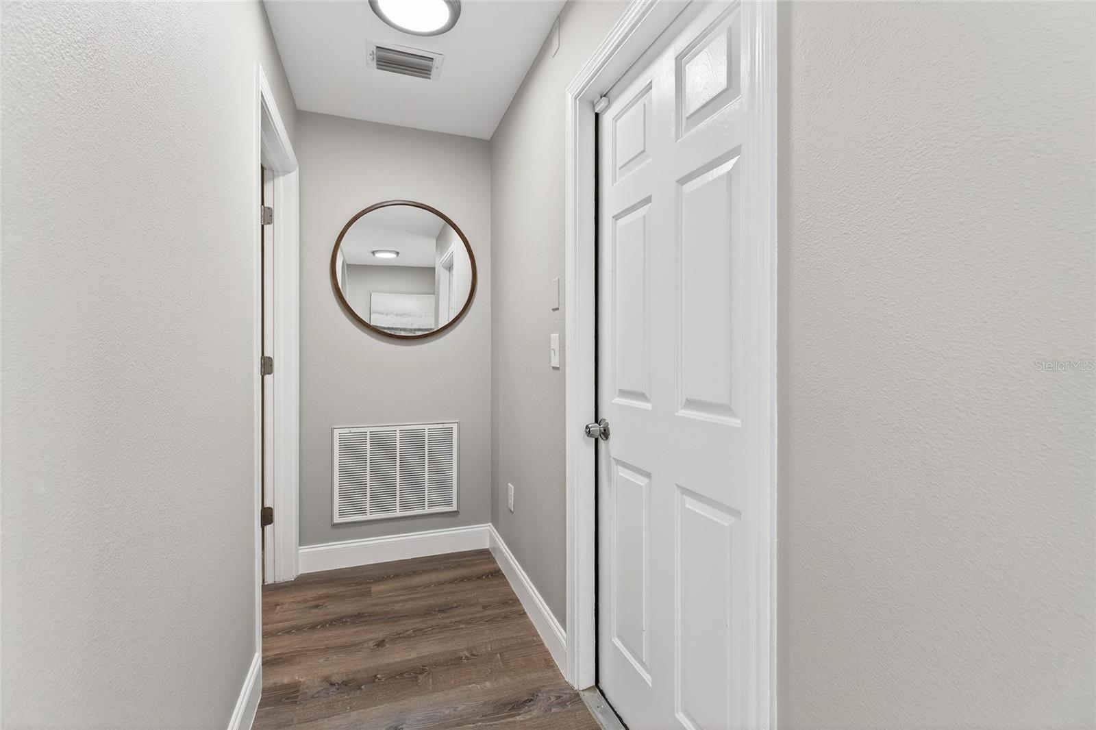 Image 10 of 78 For 25631 Bruford Boulevard