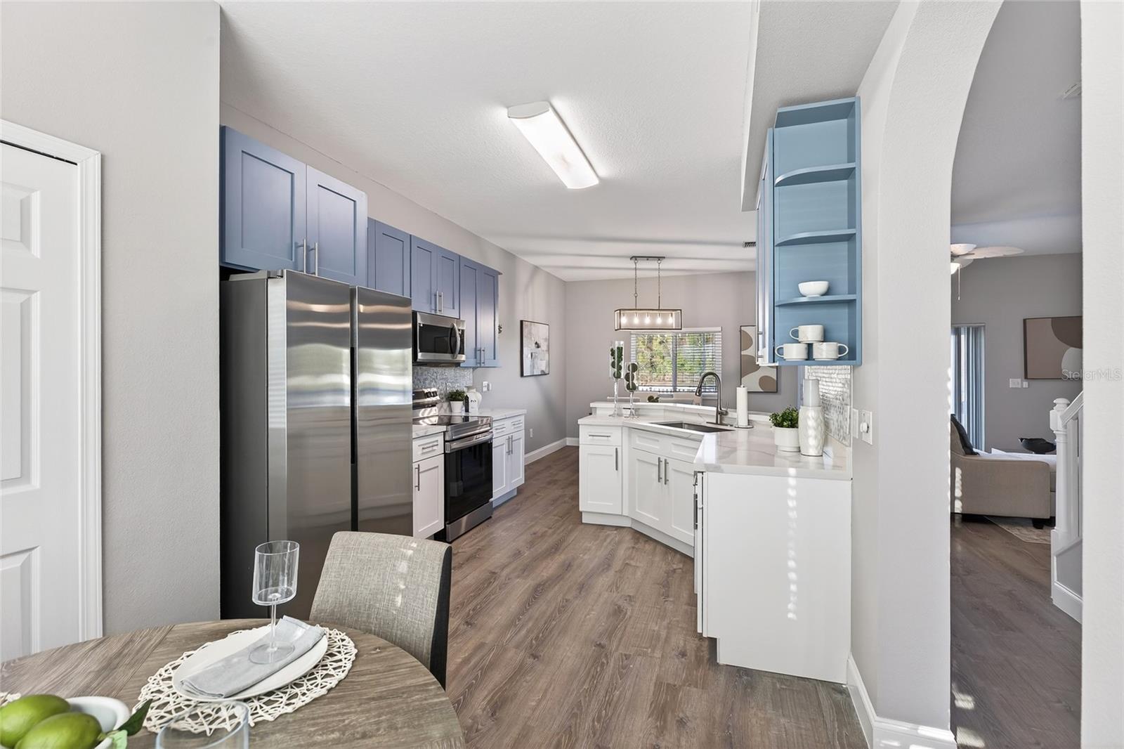 Image 13 of 78 For 25631 Bruford Boulevard