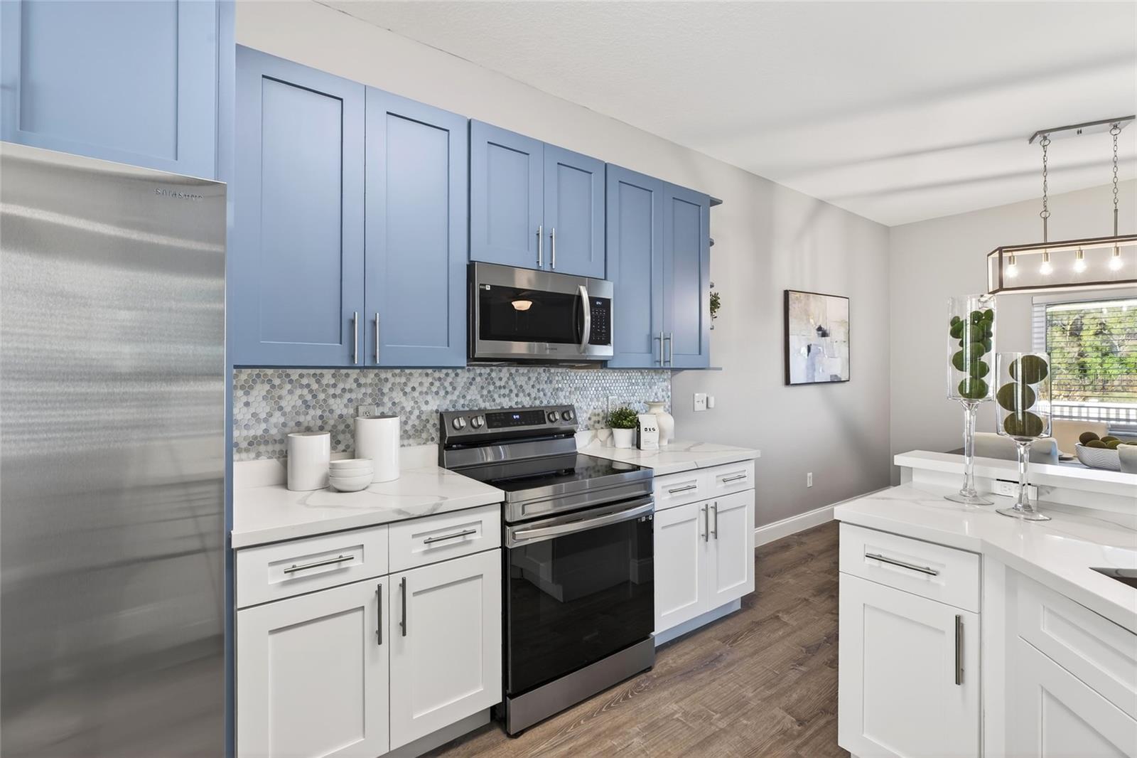 Image 17 of 78 For 25631 Bruford Boulevard