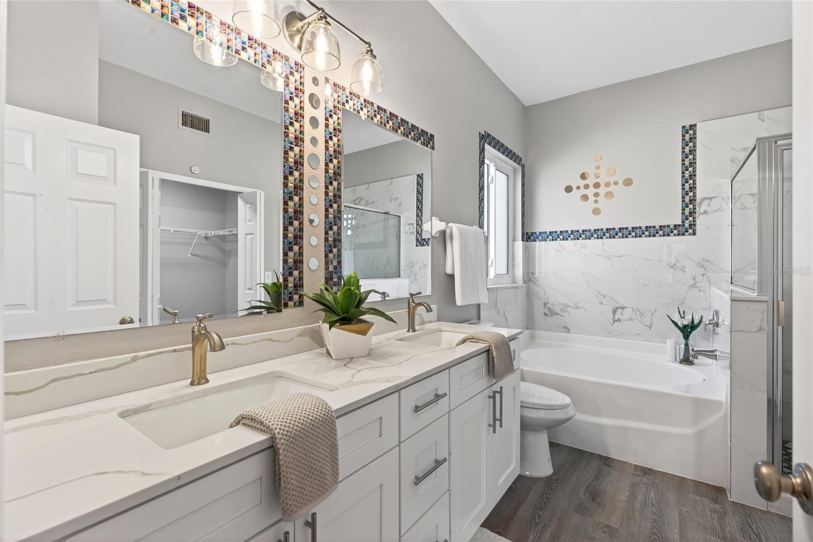 Image 26 of 78 For 25631 Bruford Boulevard