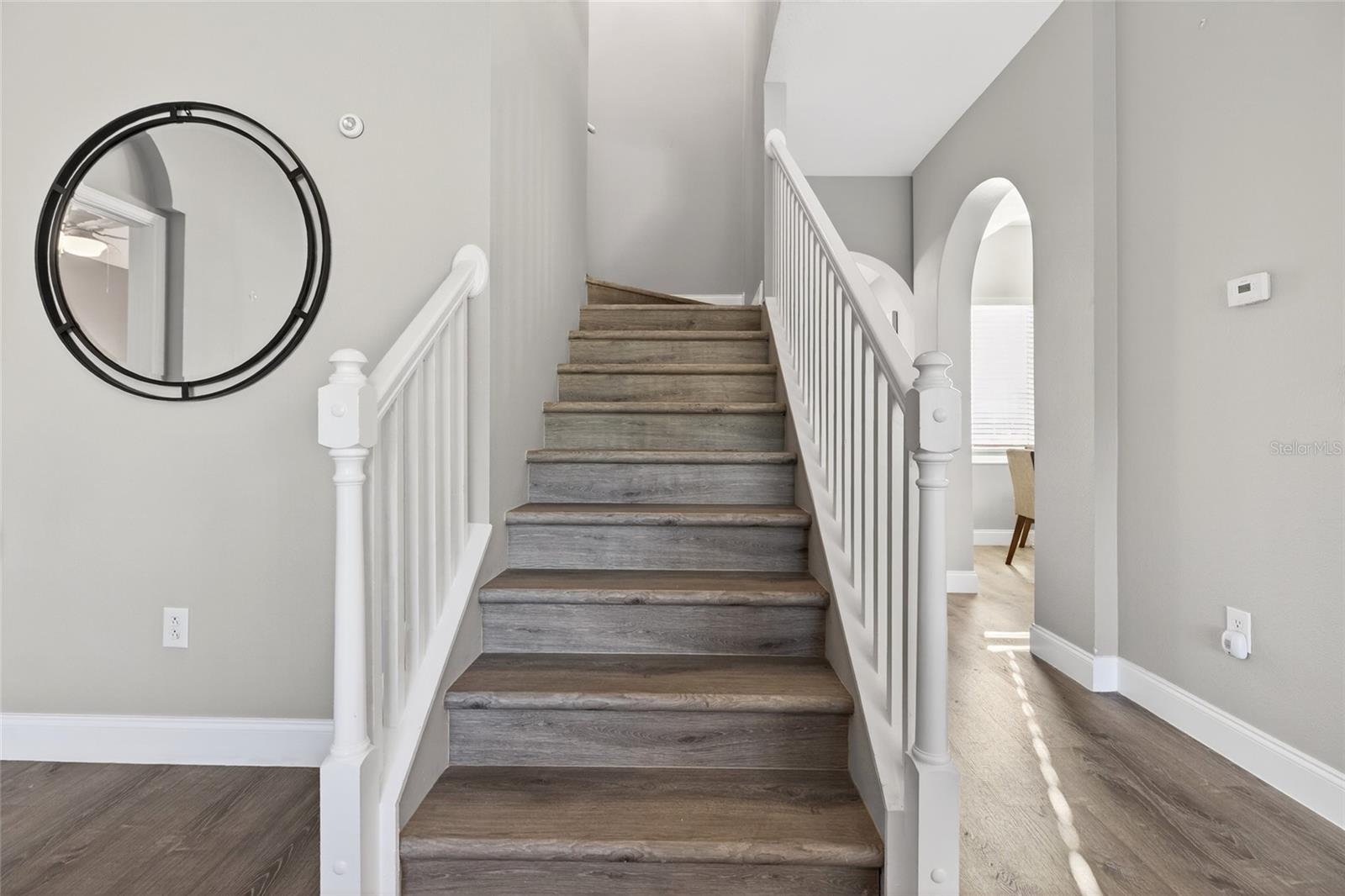 Image 29 of 78 For 25631 Bruford Boulevard