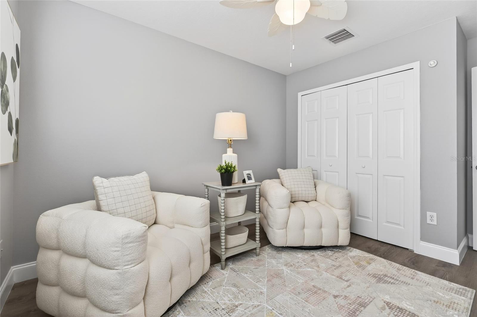 Image 39 of 78 For 25631 Bruford Boulevard