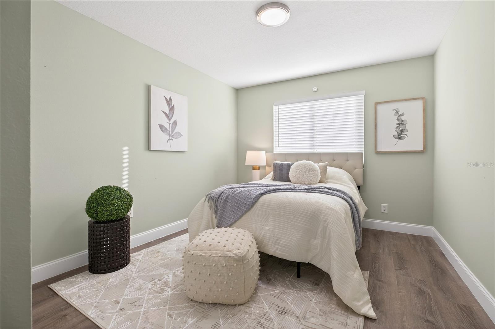 Image 42 of 78 For 25631 Bruford Boulevard