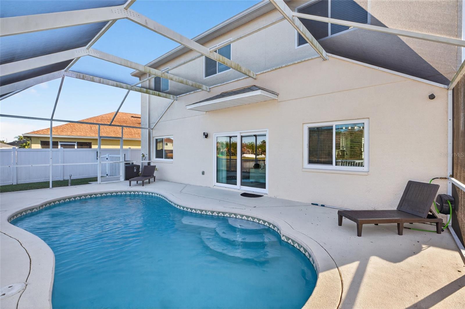 Image 51 of 78 For 25631 Bruford Boulevard