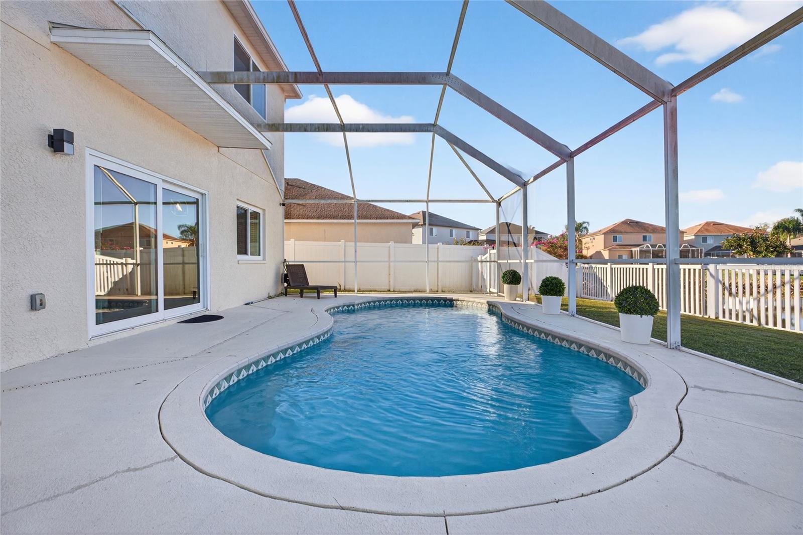 Image 52 of 78 For 25631 Bruford Boulevard