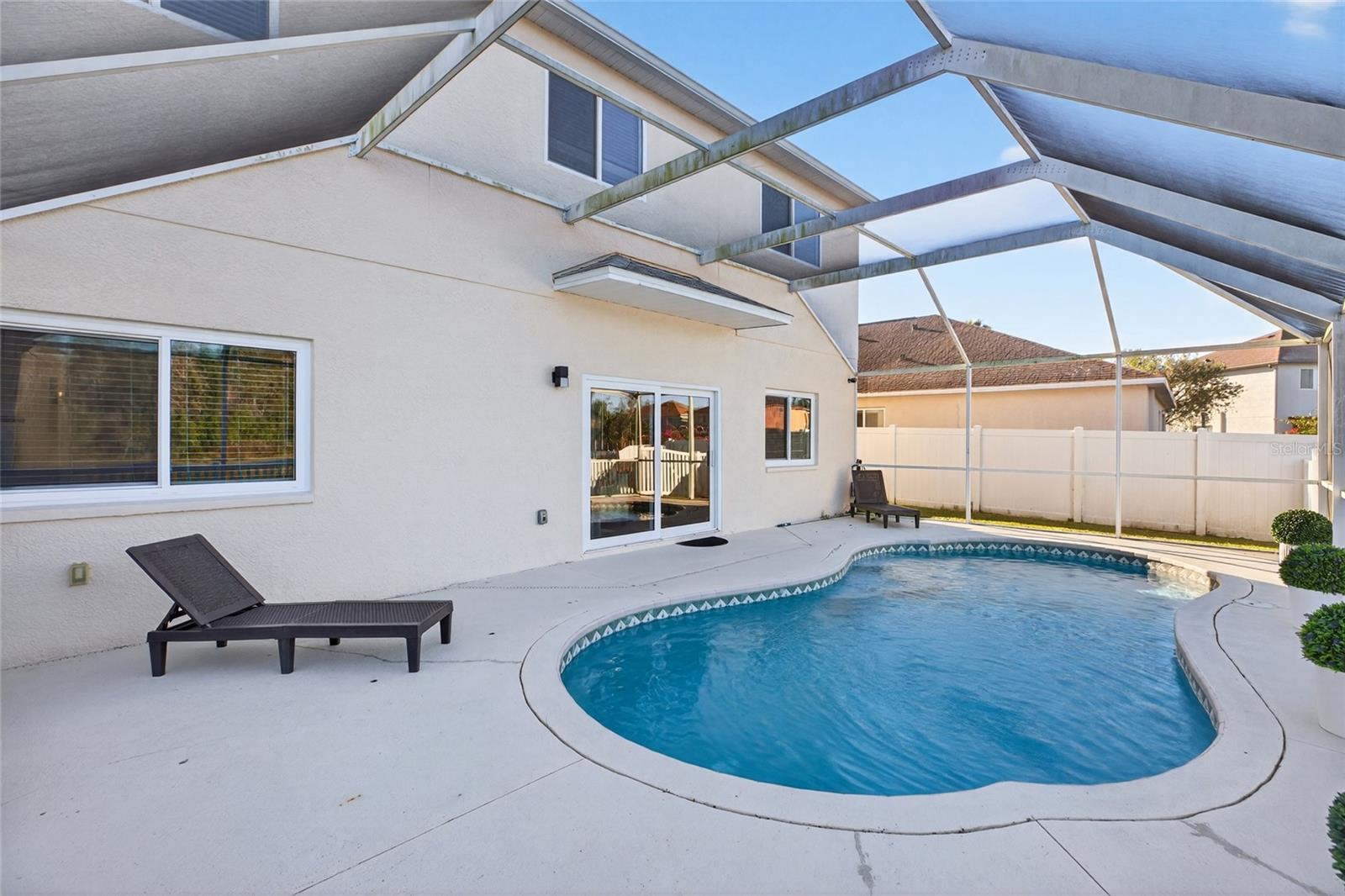 Image 53 of 78 For 25631 Bruford Boulevard