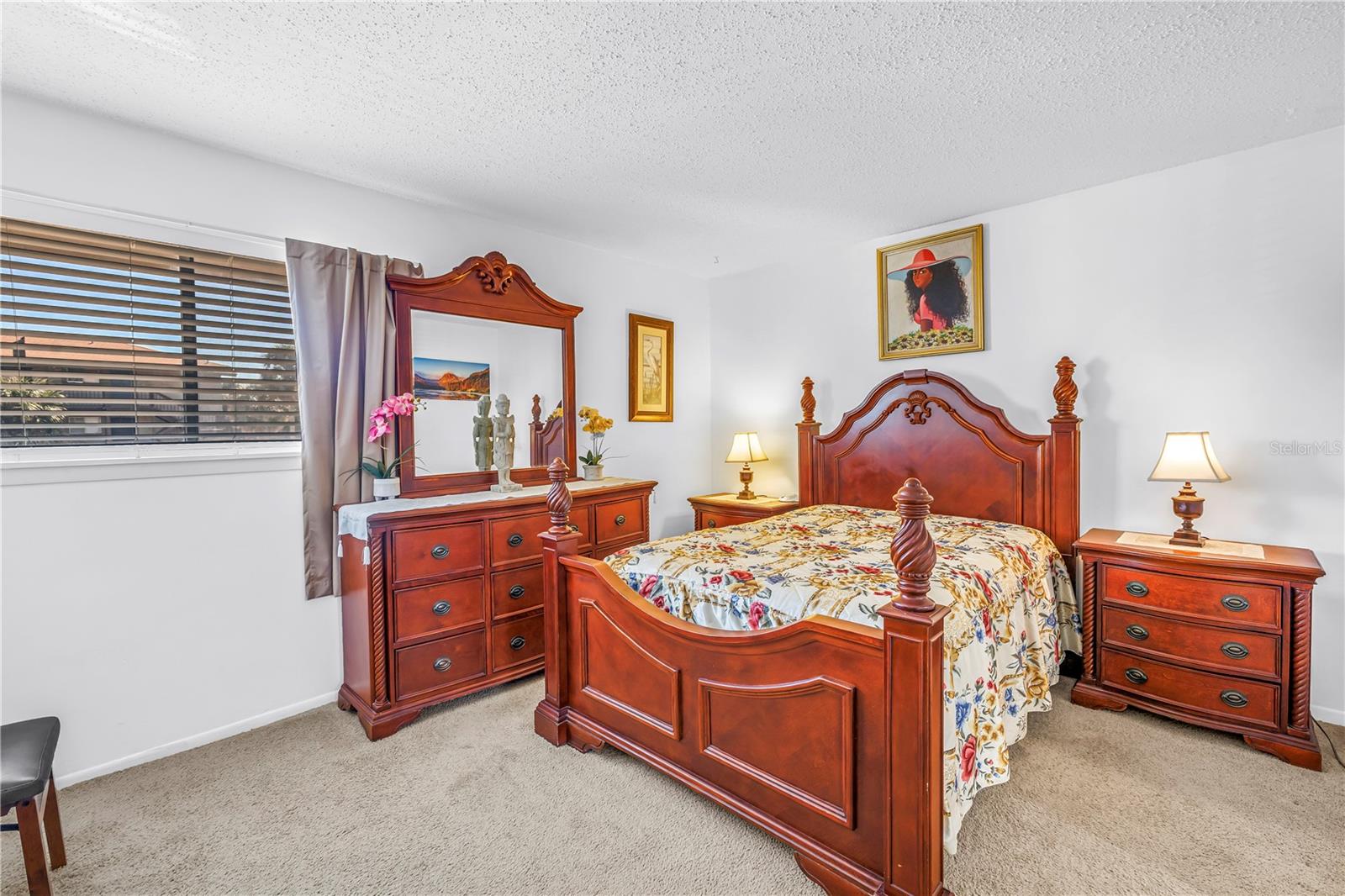 Image 25 of 42 For 6308 Newtown Circle 8b2