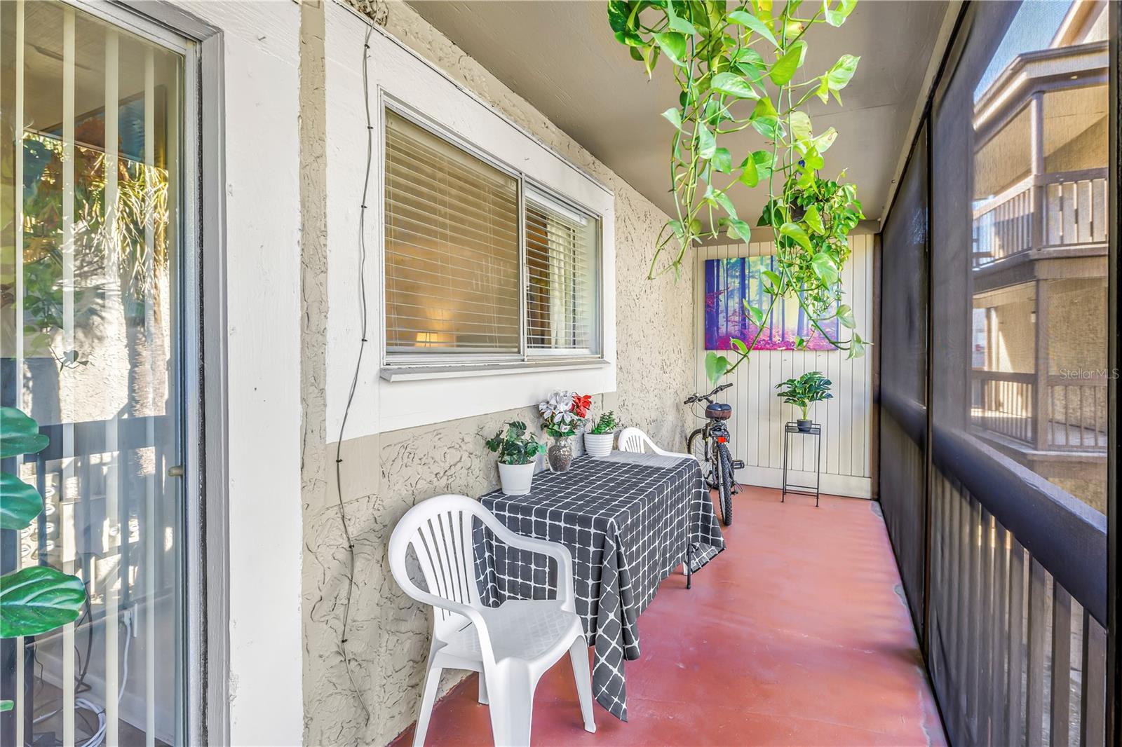 Image 28 of 42 For 6308 Newtown Circle 8b2