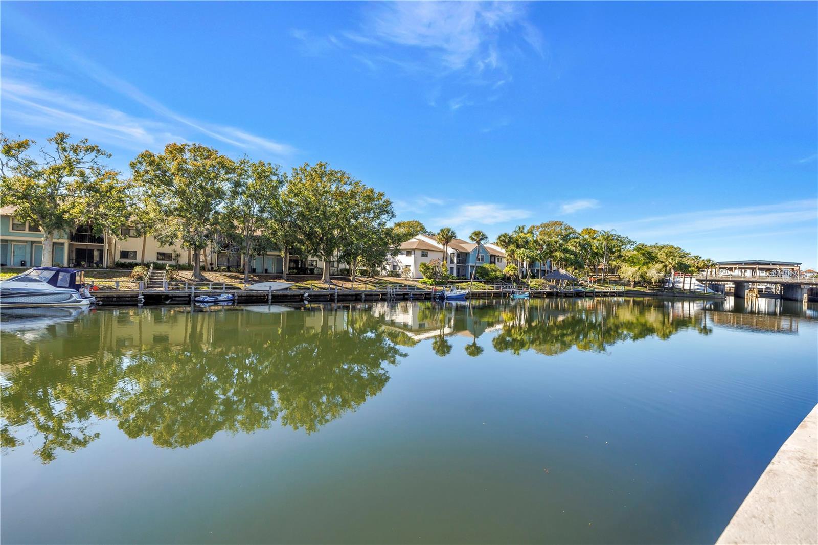 Image 37 of 42 For 6308 Newtown Circle 8b2