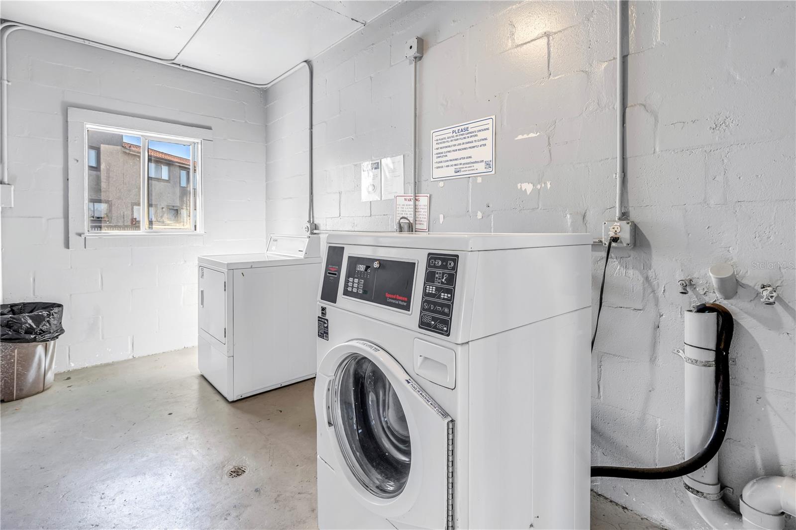 Image 40 of 42 For 6308 Newtown Circle 8b2