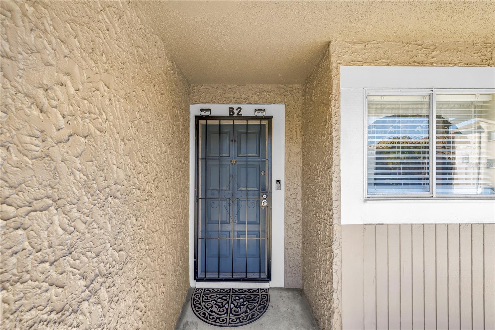 Image 6 of 42 For 6308 Newtown Circle 8b2