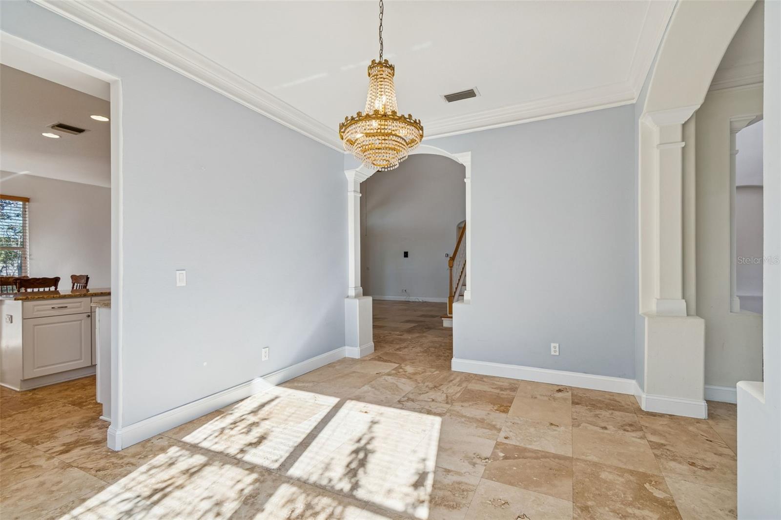 Image 12 of 78 For 1828 Longview Lane