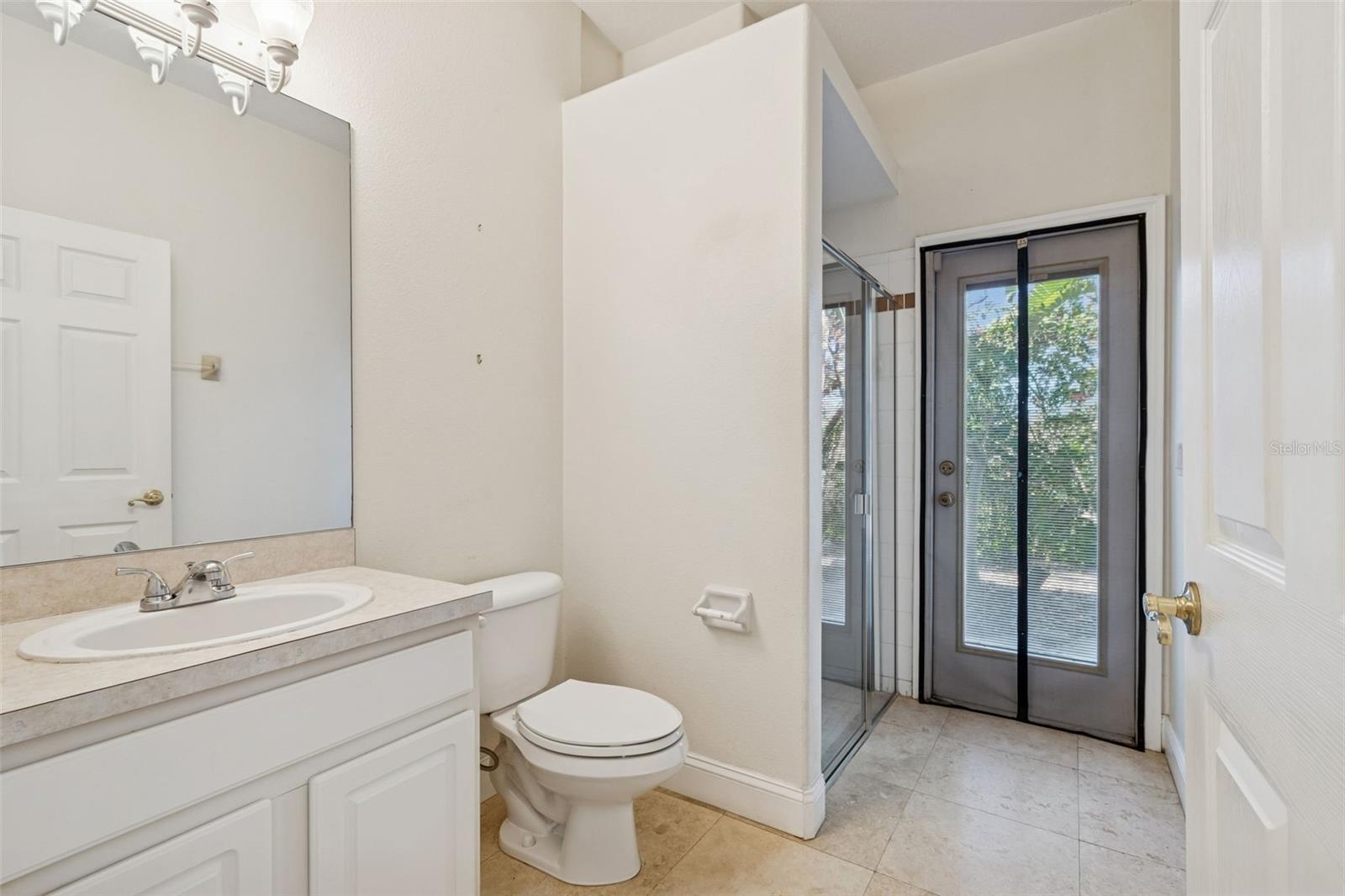 Image 30 of 78 For 1828 Longview Lane