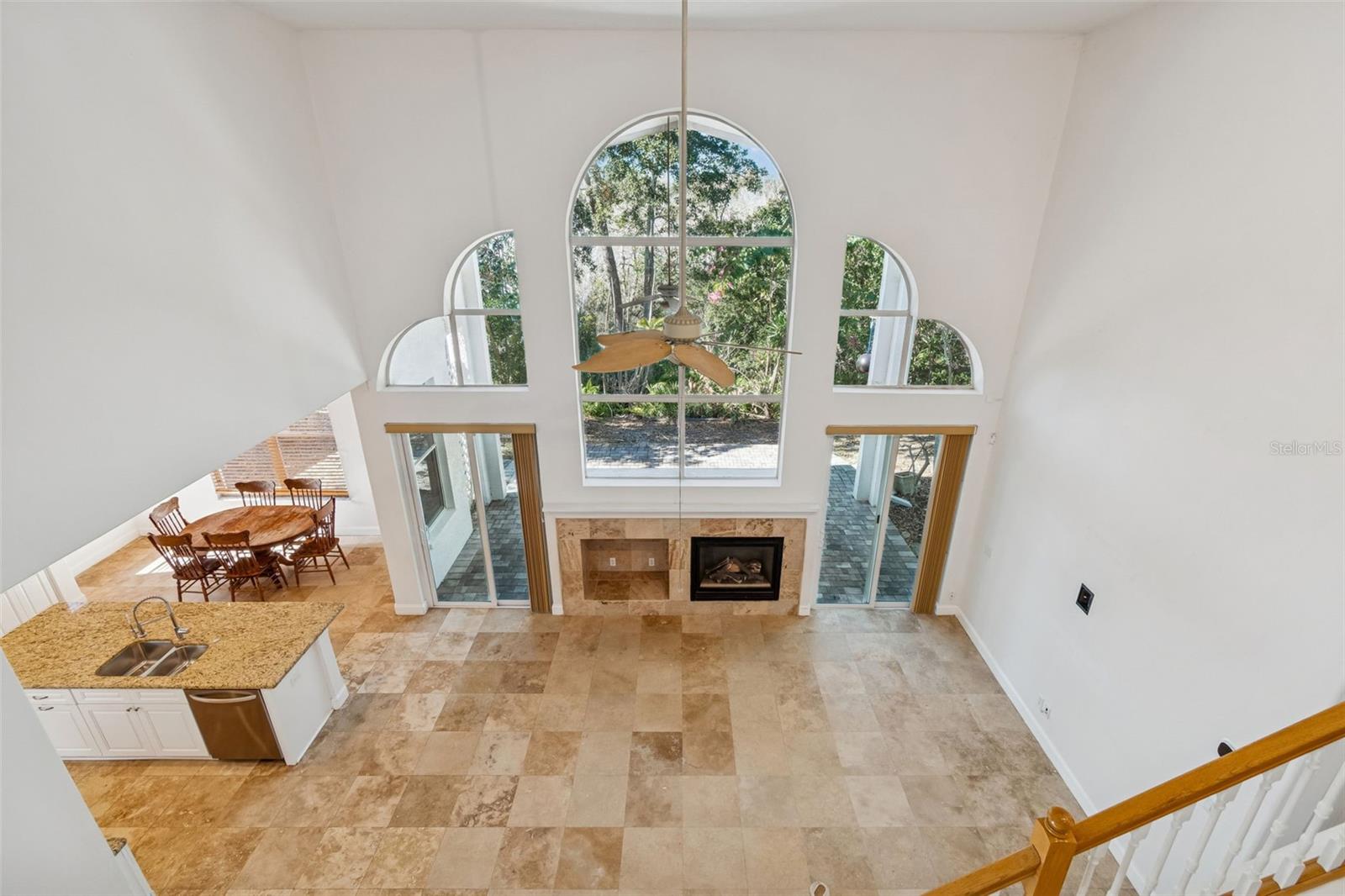 Image 33 of 78 For 1828 Longview Lane