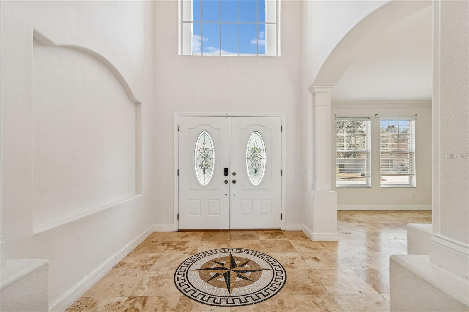 Image 5 of 78 For 1828 Longview Lane