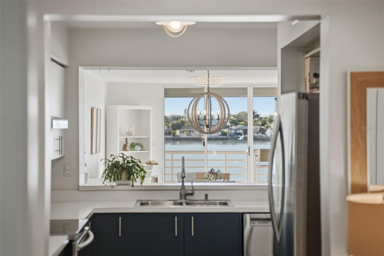 Image 10 of 54 For 6085 Bahia Del Mar Circle 268