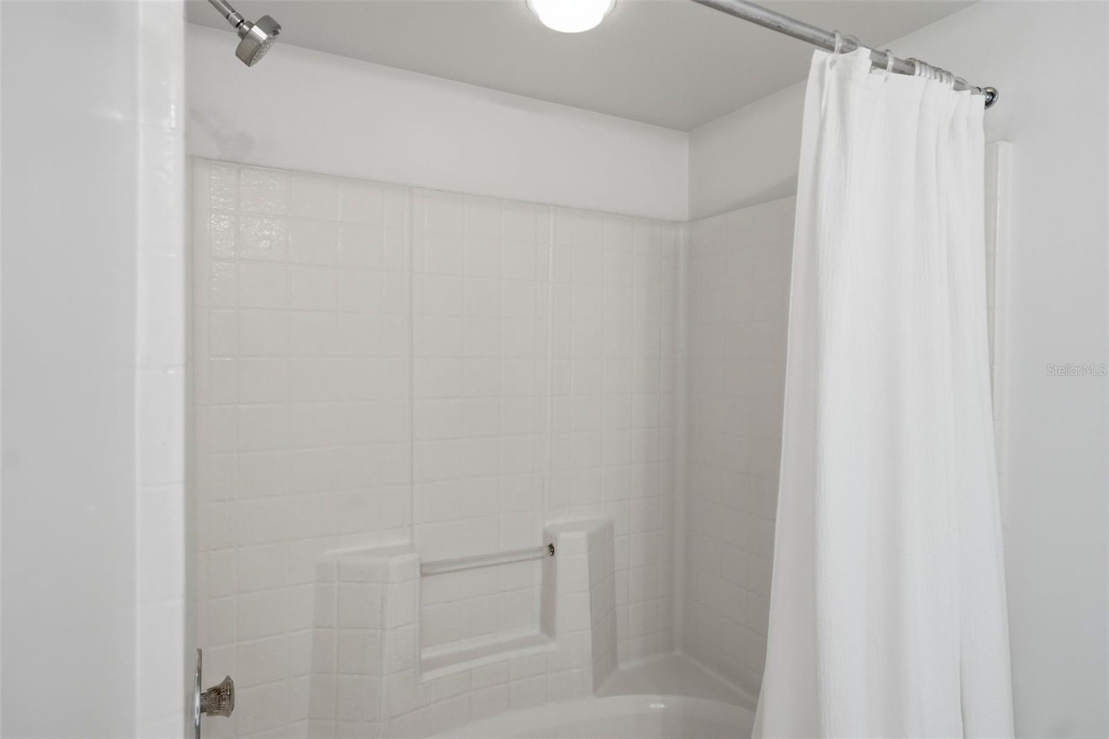 Image 24 of 54 For 6085 Bahia Del Mar Circle 268