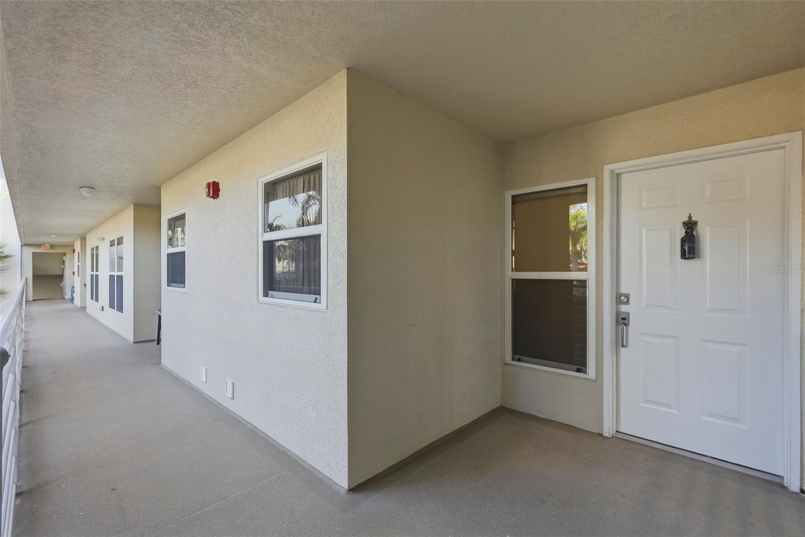 Image 33 of 54 For 6085 Bahia Del Mar Circle 268