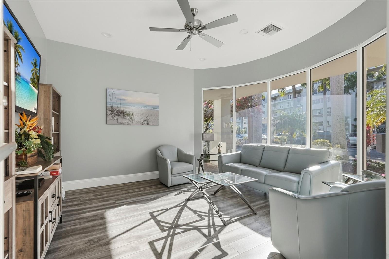 Image 41 of 54 For 6085 Bahia Del Mar Circle 268