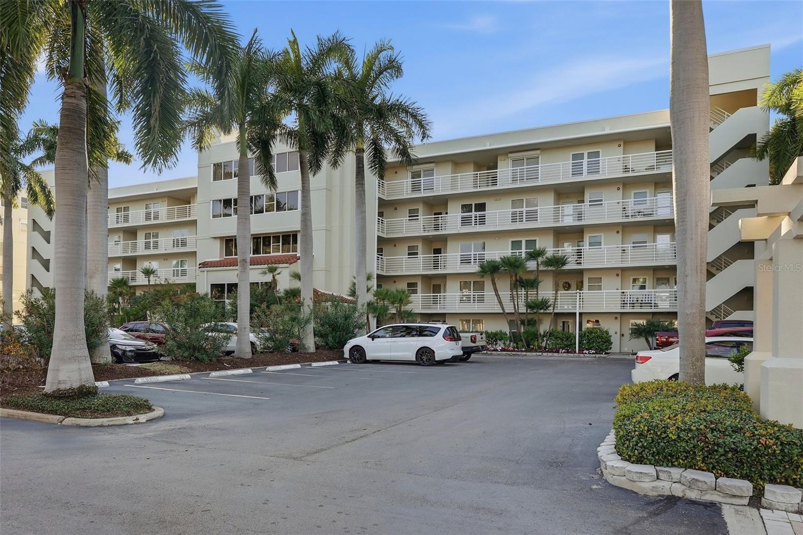 Image 51 of 54 For 6085 Bahia Del Mar Circle 268